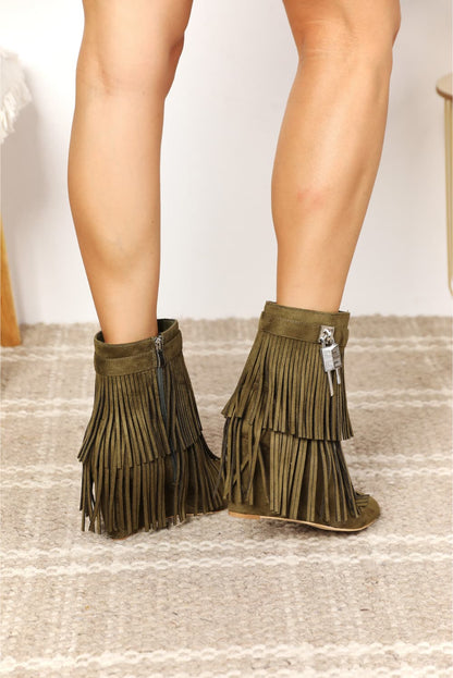 Tassel Charm Wedge Heel Ankle Booties