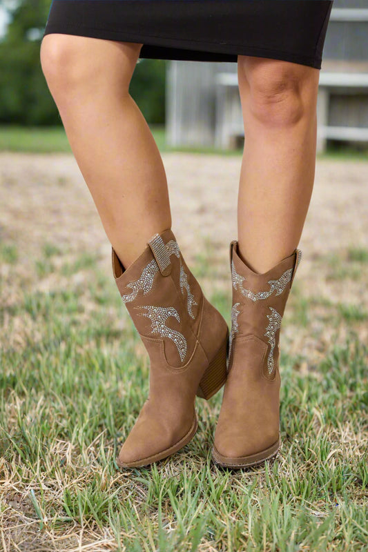 wilight Spark Rhinestone Cowboy Boots
